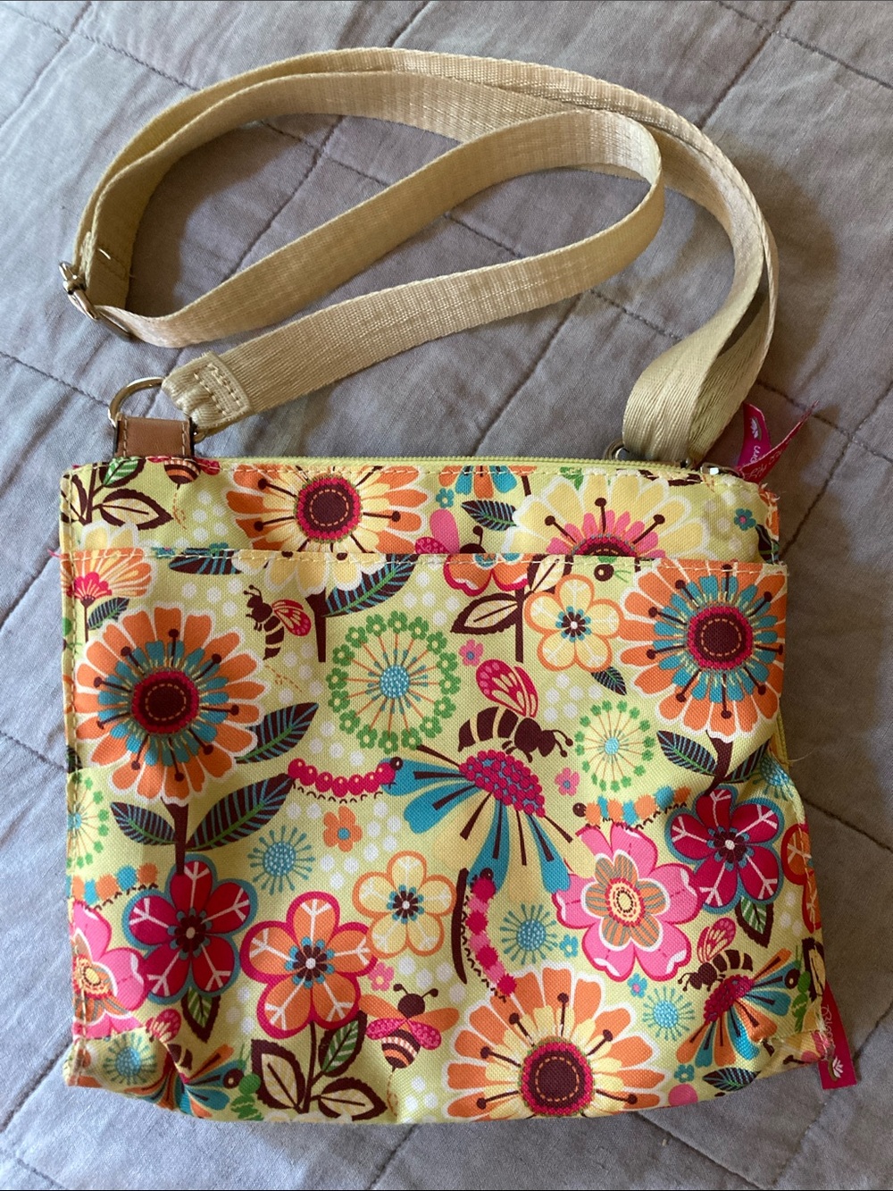 Lily Bloom Busy Bee Floral Crossbody Bag with Adjustable Strap - Picture 2 of 6